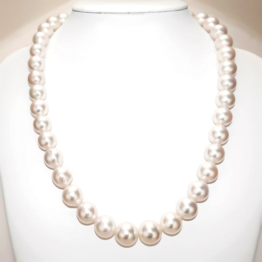 アコヤ真珠ネックレス【10.0〜10.5mm】 希少な大珠のパール セミラウンド〜セミバロック系【真珠総合研究所|真珠鑑別書付】 KK198567