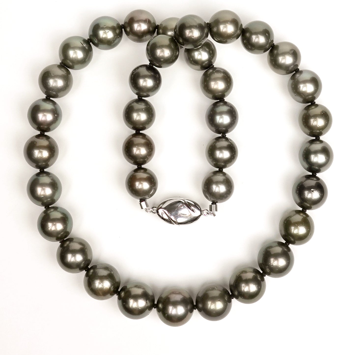 【限定特価】黒蝶真珠ネックレス ラウンド系で照りの良い真珠 KC-N-11.0〜12.7mm-OK58-19