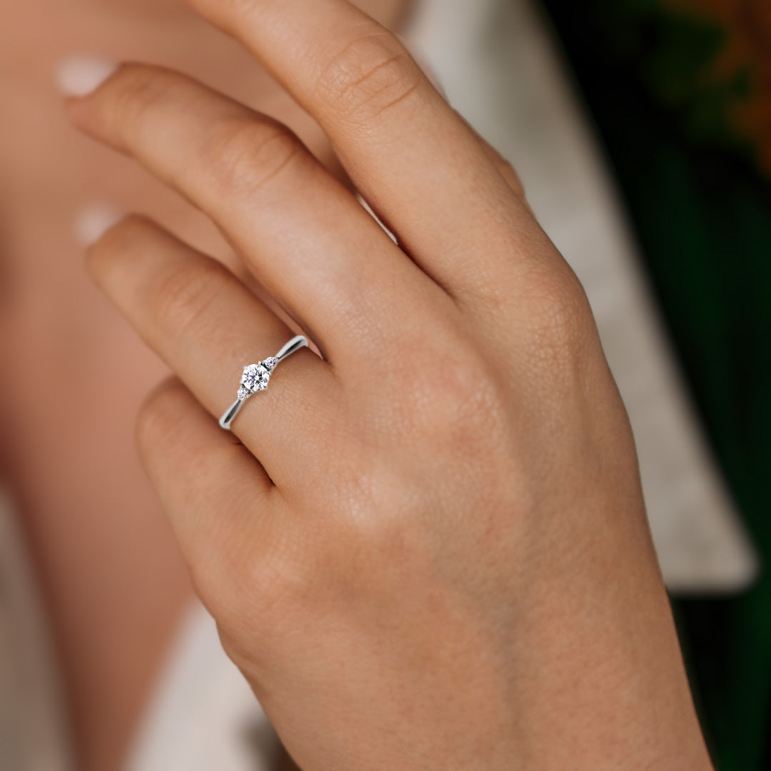 婚約指輪 高品質なH&Cカットダイヤモンドだけで作った高品質な指輪 E2X28h-0.34ct,D,VVS1,3EX,HC-Pt