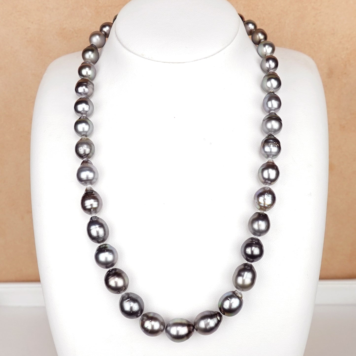 黒蝶真珠セミバロックネックレス KC-N7.9〜11.8mm-SE13031
