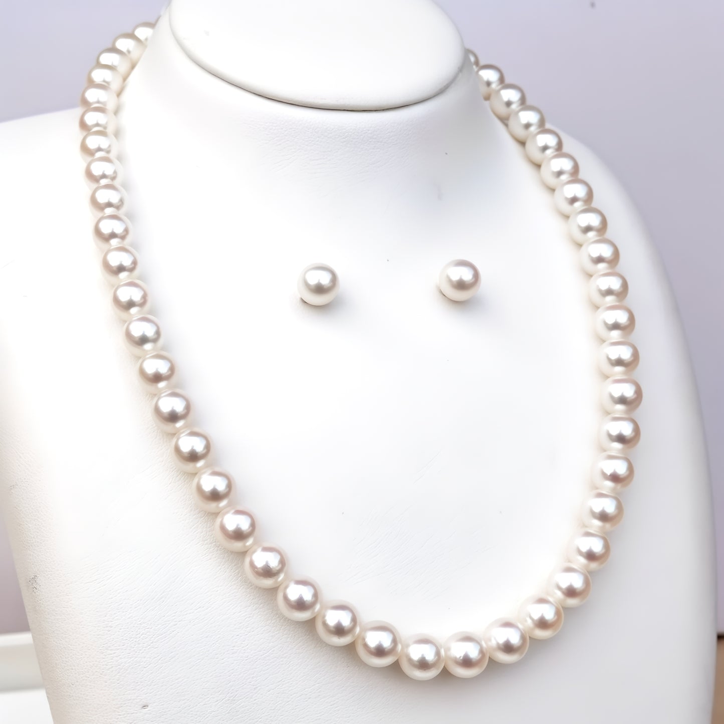 花珠真珠ネックレス+イヤリング(ピアス)セット 花珠真珠(8.0〜8.5mm)真珠層(巻き厚)が厚くきれいな真珠 MM…405
