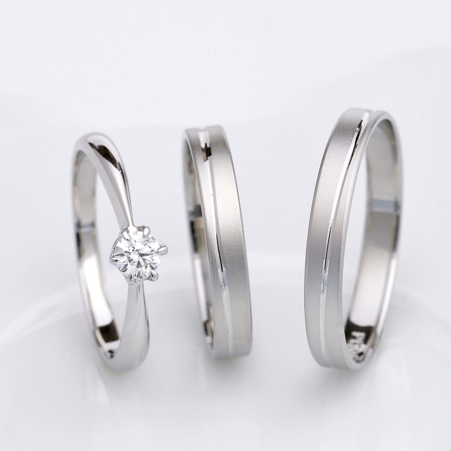 プラチナ製ブライダルリングセット プレス製法のマリッジリング Bs1007P272-0.18ct,G,SI2,G