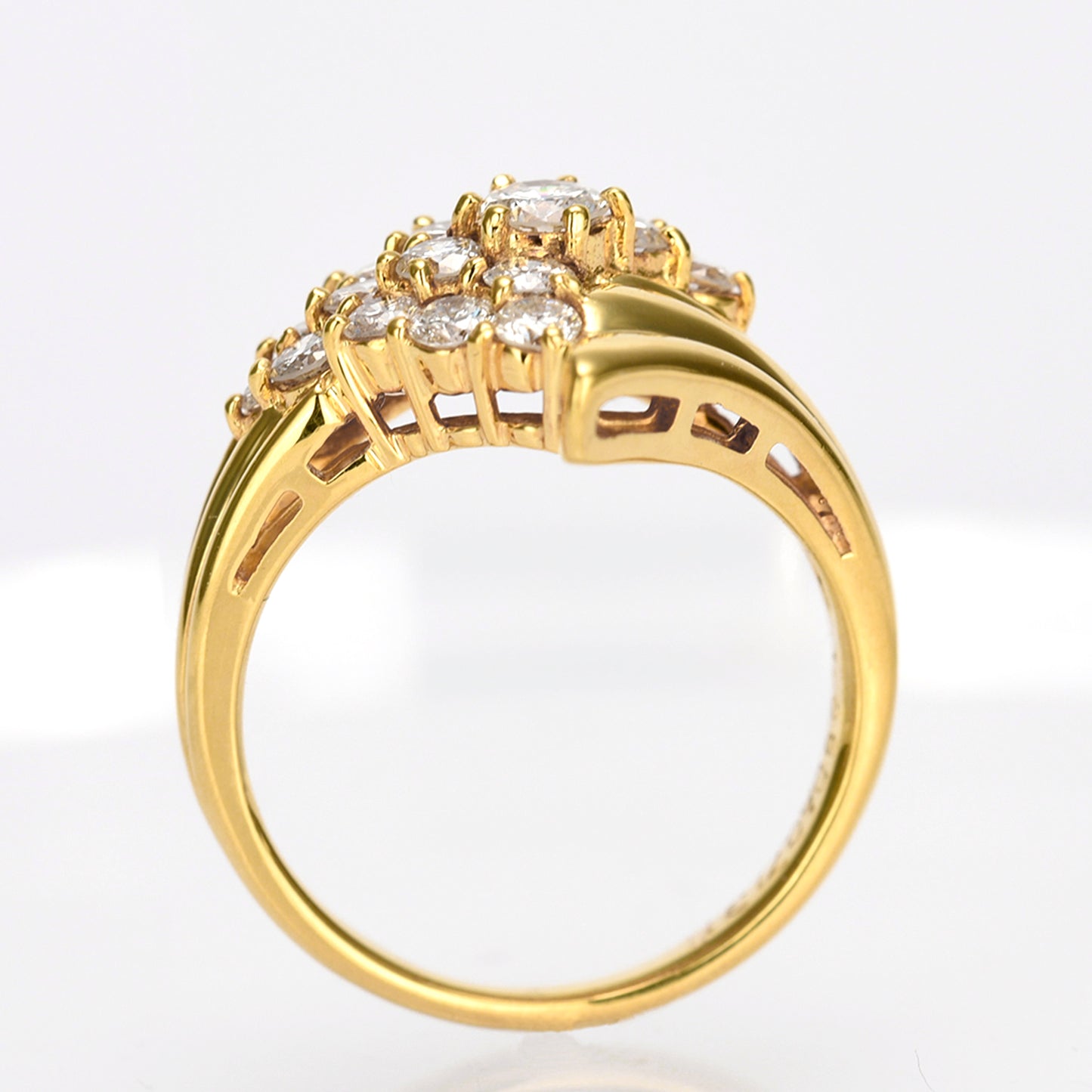 【特別価格】ダイヤモンドリング1.05ct K18YG(イエローゴールド)製の輝きの良いダイヤモンド贅沢に使用した指輪-DAC7121