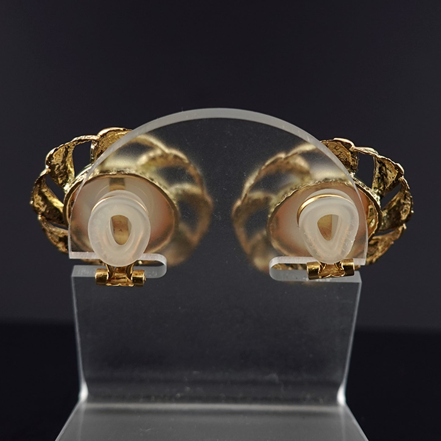 マベパールイヤリング-K18YG 非常に照りが強く魅力的な色の高品質マベパール、K18をふんだんに使ったおしゃれな高級イヤリング ER-MP-25-14mm-K18YG-マベ