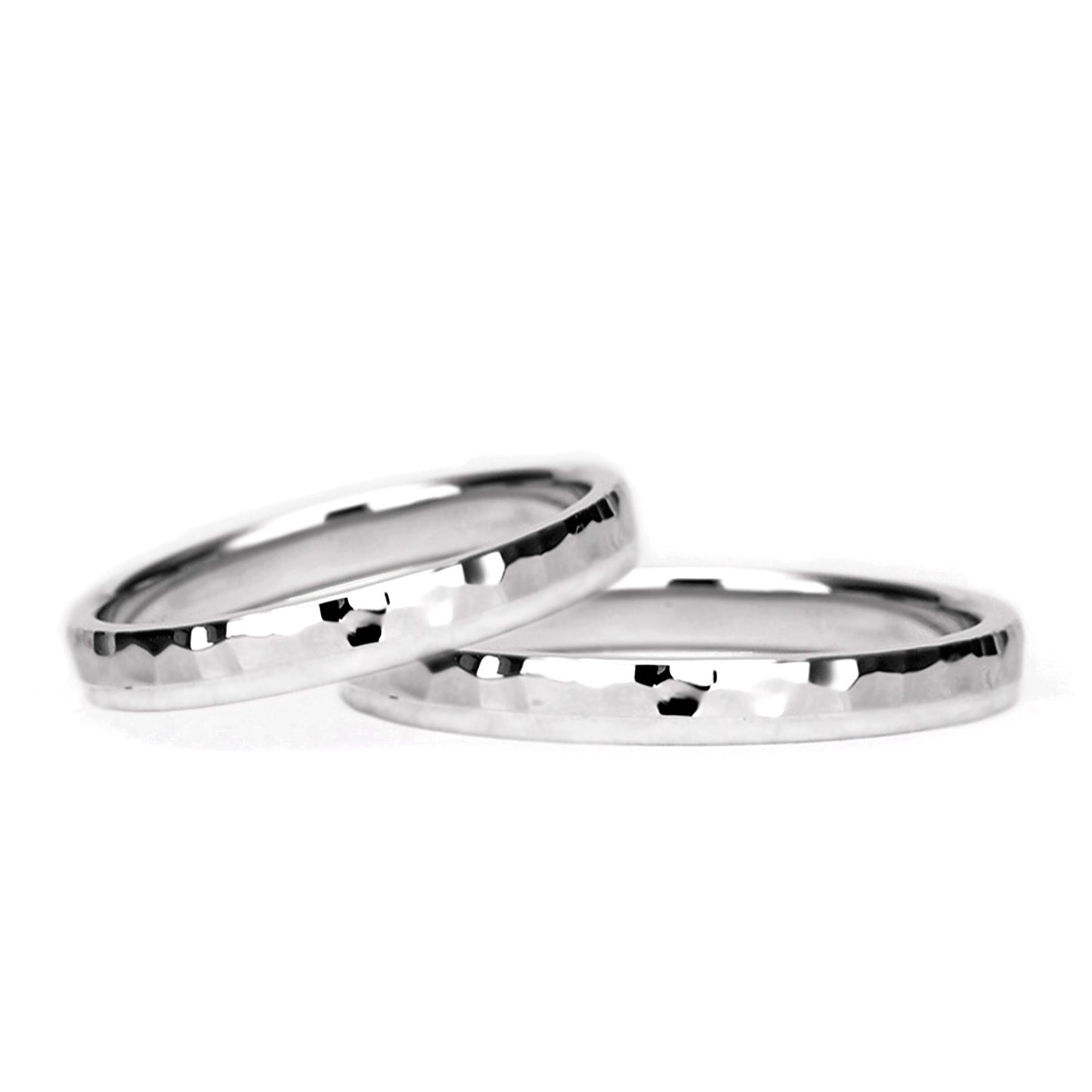 【Zeus/鍛造】結婚指輪ペア 驚異的な丈夫さとオシャレな雰囲気を併せ持った、槌目仕上げのプラチナ製マリッジリング MpKK711-t-25SL-Pt