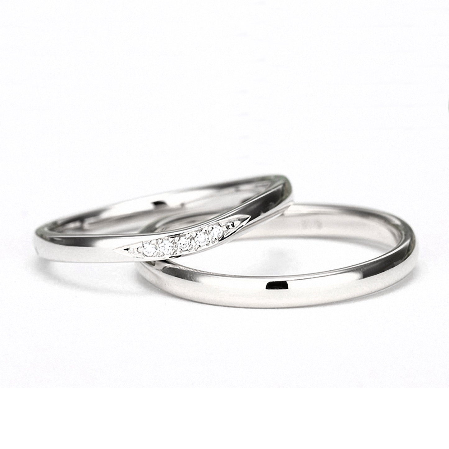 【鍛造/純プラチナ】結婚指輪ペア(鍛造Pt999) 変形やキズに強いプラチナ鍛造リング 鍛造では珍しい緩やかなやさしいカーブデザイン MpKK82-20Dh5-81-25-Pt999