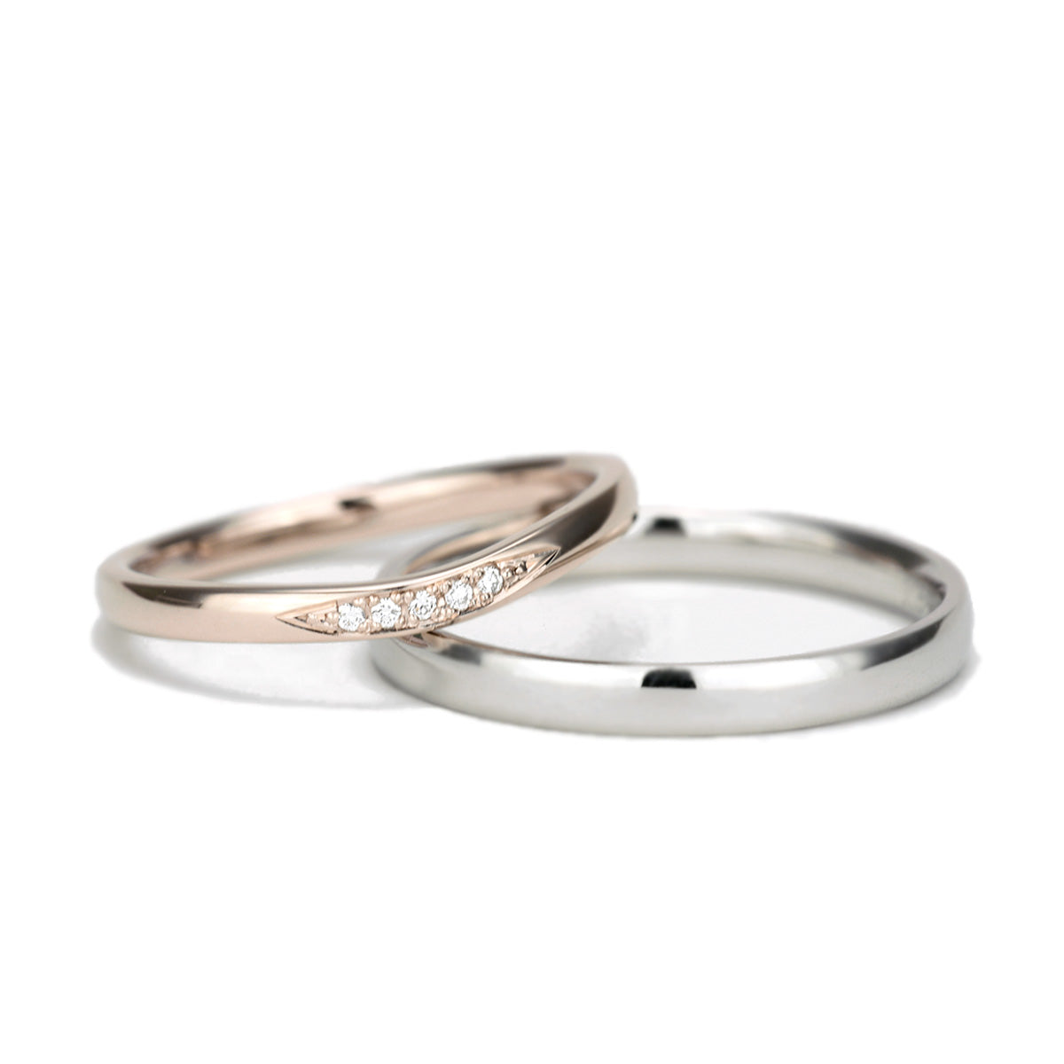 【鍛造】結婚指輪ペアCLG/Pt 女性用は肌色に馴染む淡いピンクゴールドのU字デザイン H&Cダイヤモンドを使用 変形やキズに非常に強い高品質鍛造リング MpKK82-20Dh5-K18CLG-KK80-25-Pt
