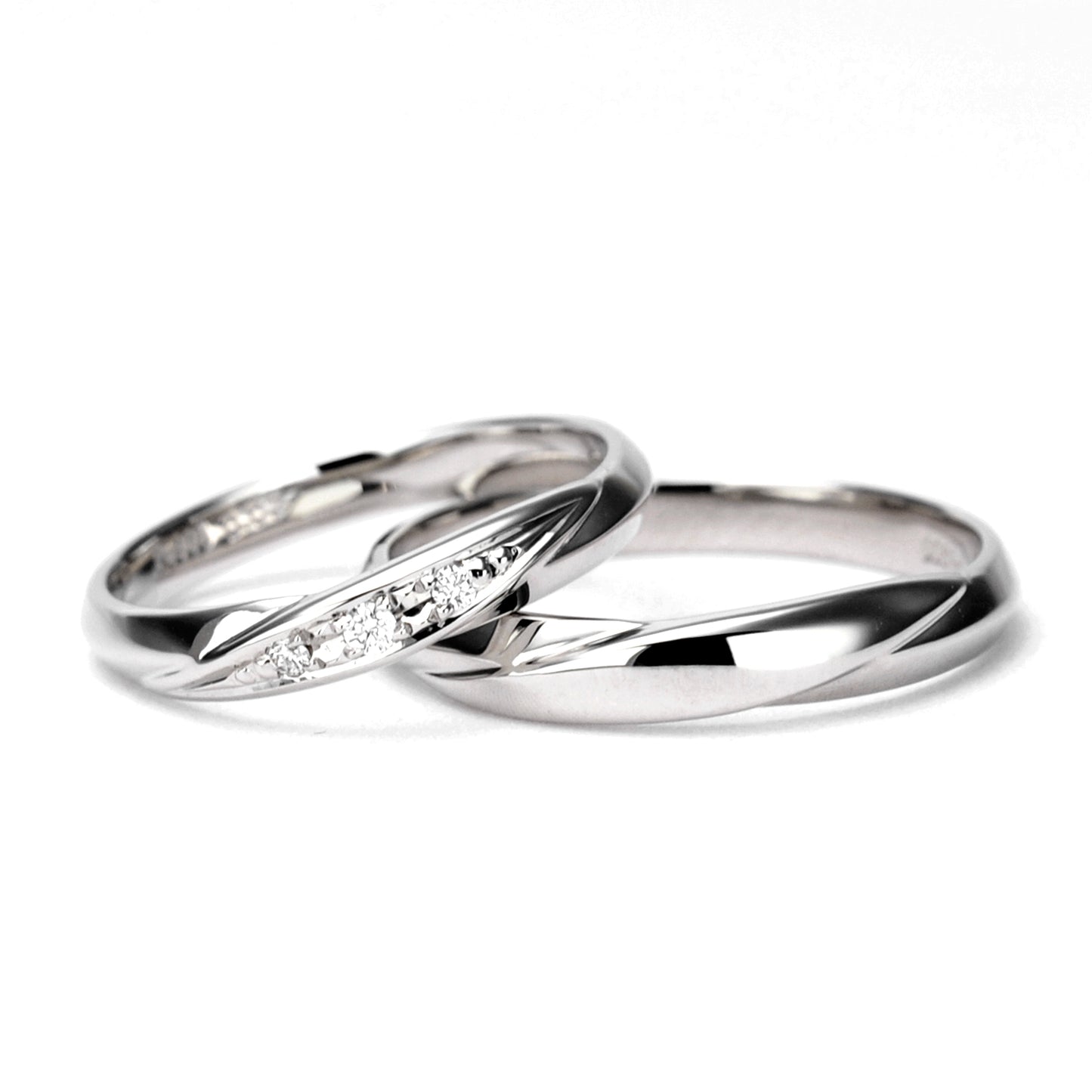 個性的ながら主張しすぎないデザインのプラチナ製セットリング BsJTEm02-206970-0.20ct,F
