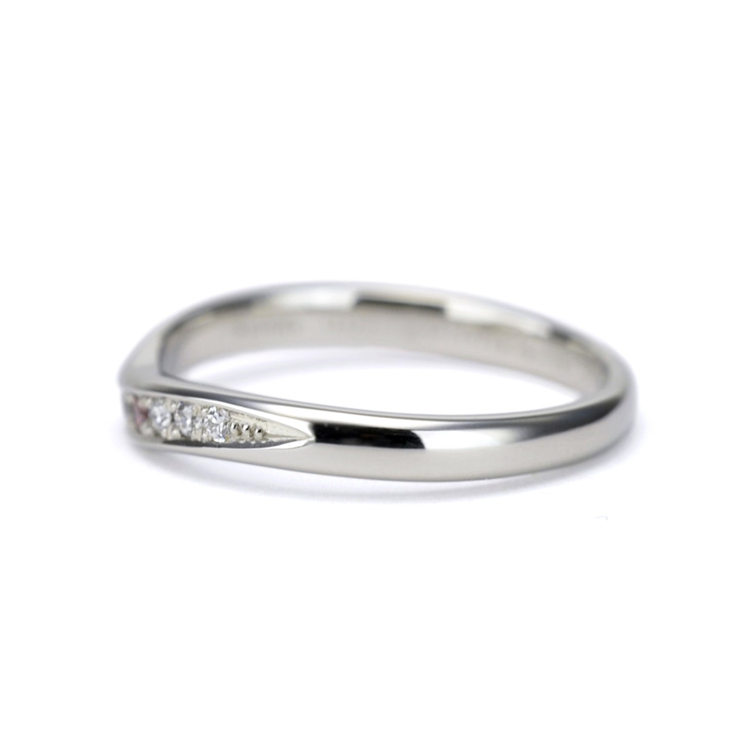 結婚指輪ペア 女性用は天然ピンクダイヤとH&Cカットのダイヤを使用 高品位ハードプラチナ製(Pt.950H)で、引っ掛かりの少ない精巧な作りの高級エンゲージリング MpNJ15Lp1hM-Pt950H