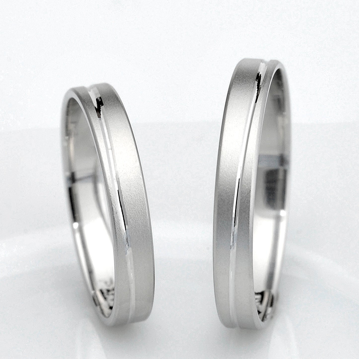 【TrueLove】結婚指輪ペア キズや変形に強い鍛造製法のリーズナブルなプラチナ製リング MpTL-P272
