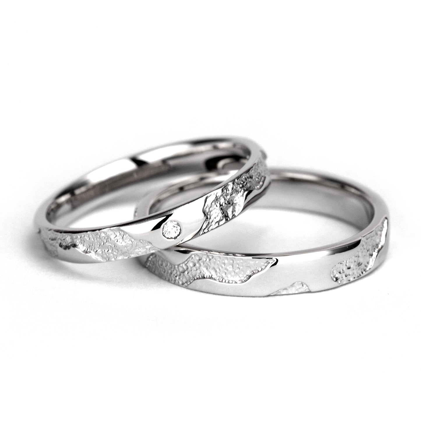結婚指輪ペア 個性的なデザインのプラチナリング MpTRM196-197-Pt900
