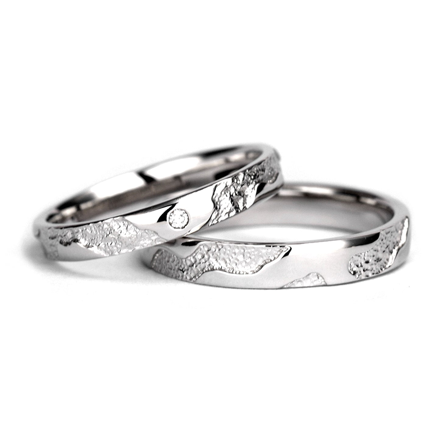 結婚指輪ペア 個性的なデザインのプラチナリング MpTRM196-197-Pt900