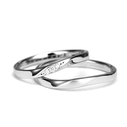 【鍛造/純プラチナ】結婚指輪ペア(鍛造Pt999) 鍛造では珍しい緩やかなやさしいウェーブデザイン MpTZ003-004-Pt999(鍛造)