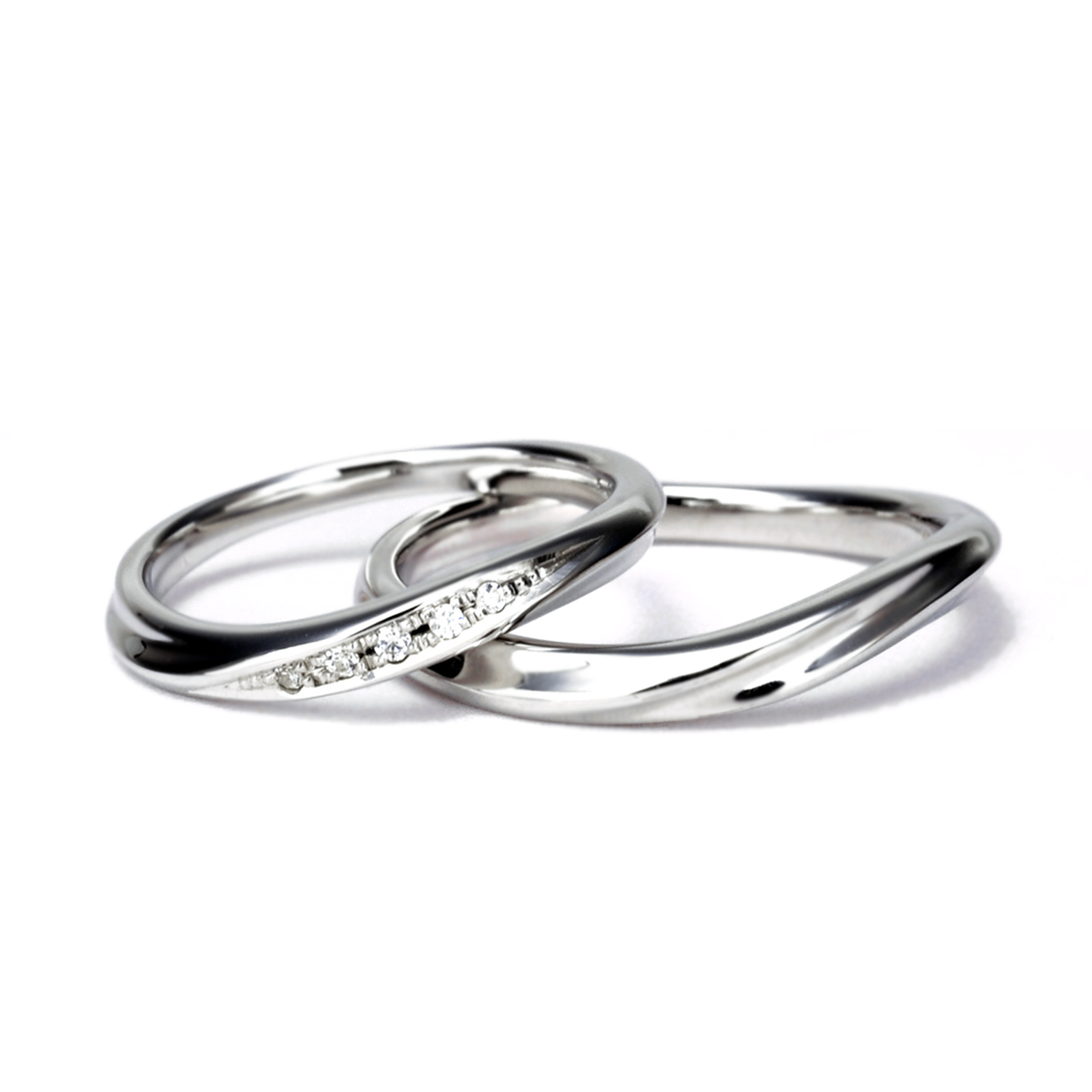 高純度ハードプラチナ結婚指輪ペア 流れるようなウェーブデザインのマリッジリング H&Cの高品質ダイヤモンドを使用 NJ122LDh-M-950H
