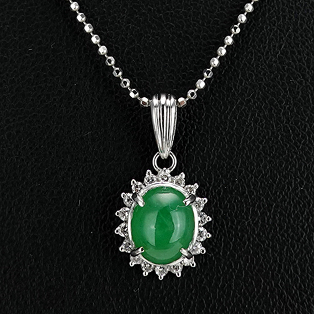 翡翠(ヒスイ)ペンダント PN-Hs-Pt-1.95ct-D0.22