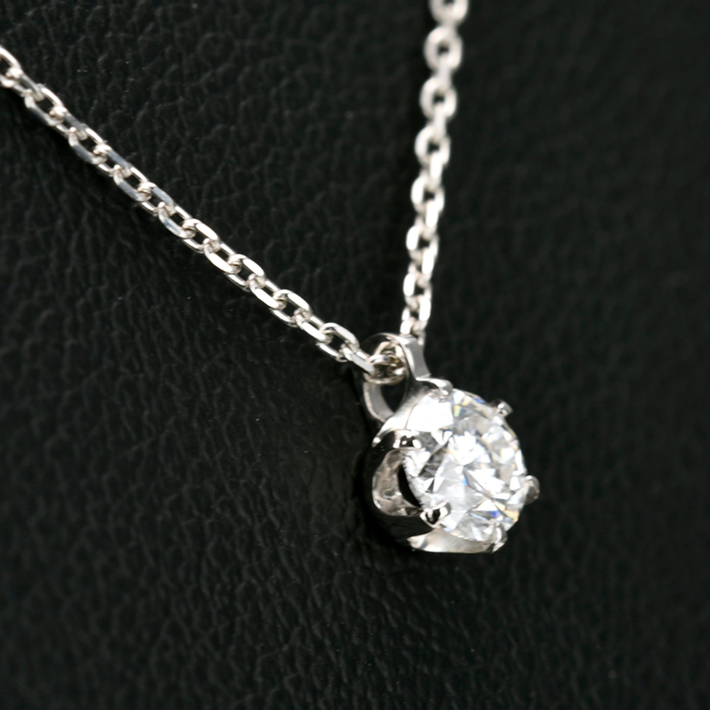 ダイヤモンドペンダント シンプルかつ上品なデザイン、プラチナ製PND6-Pt-0.341ct,E,I1,VG