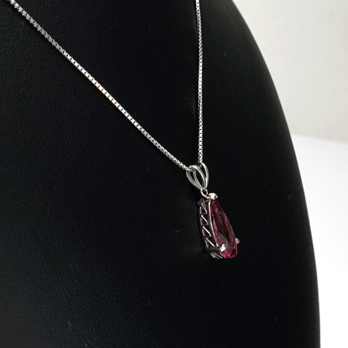 ピンクトルマリンペンダント PN-PTo-Pt-ペアシェープ2.78ct