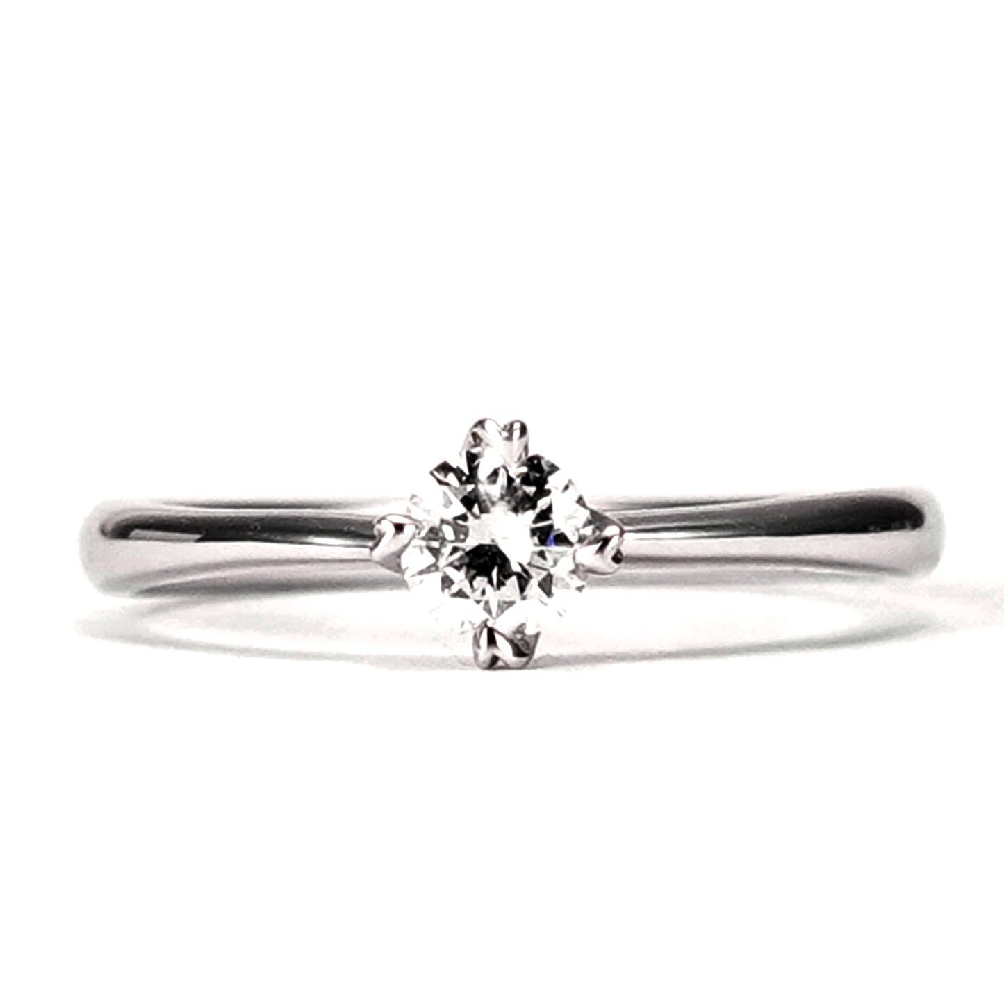 婚約指輪 ハート型の爪が個性的なお手頃価格のダイヤモンドリング ES1-49-0.20ct,F,SI2,VG
