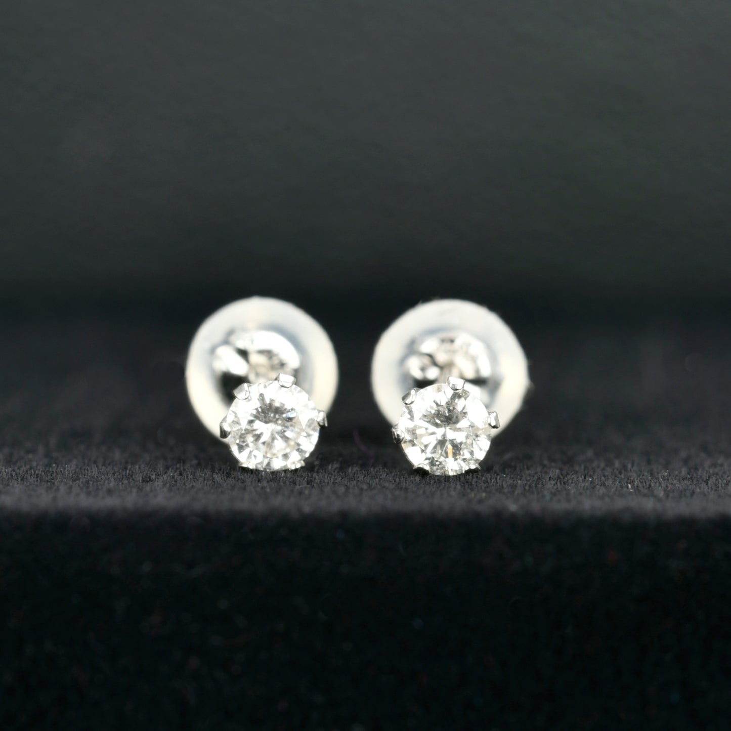 プラチナ製ダイヤモンドピアス0.20ct（Pt.900） PED6-0.20-SE20121601-Pt