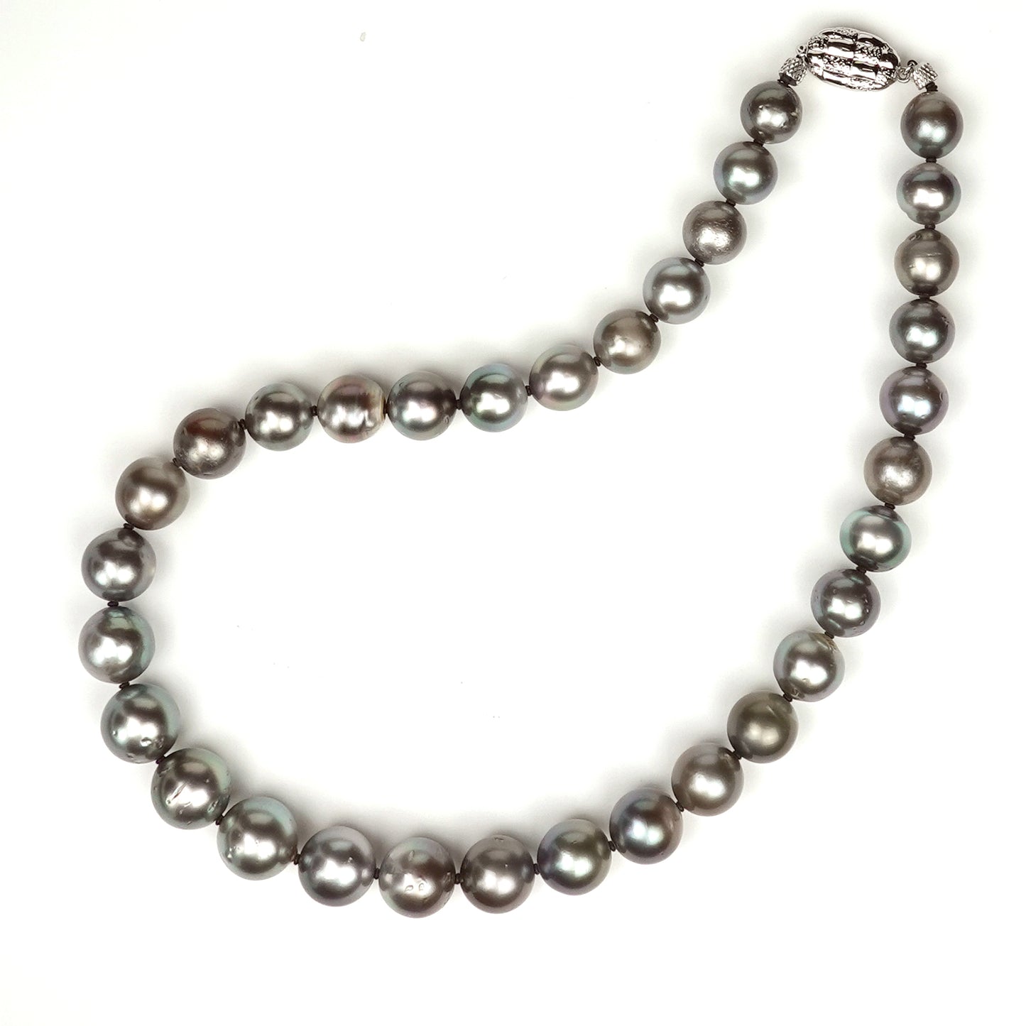 お手頃価格の黒蝶真珠ネックレス ラウンド~セミラウンド系、KC-N-10.0〜12.5mm-SE001024