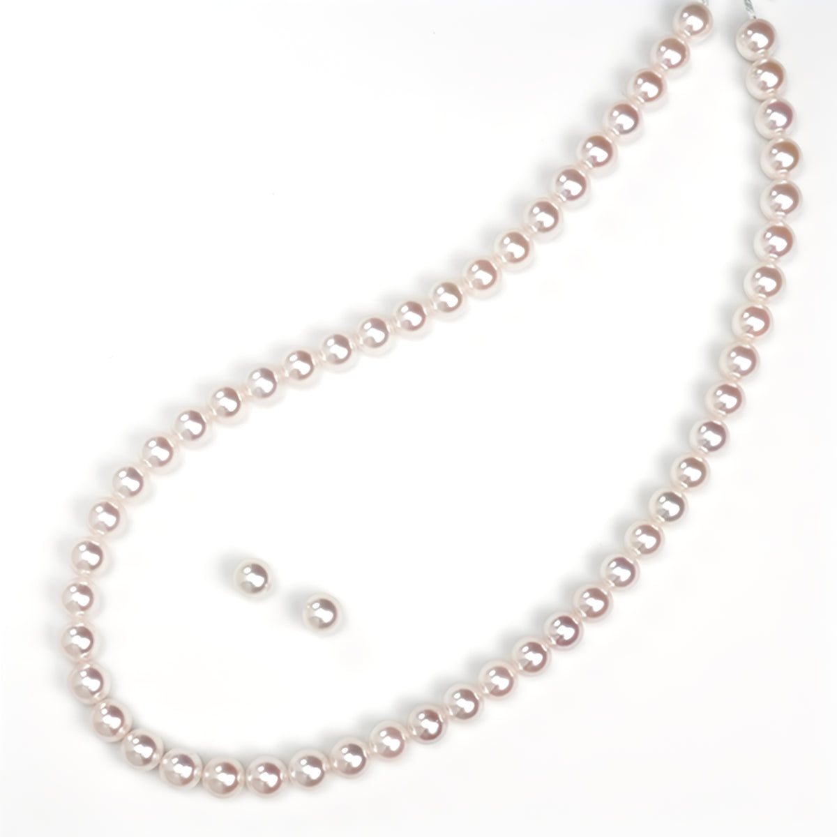 【花珠】真珠ネックレス＋イヤリング（ピアス）セット-7.5〜8.0mm、「テリ最強」の評価［真珠総合研究所/真珠鑑定鑑別書付］PNE75-花珠-MM…871