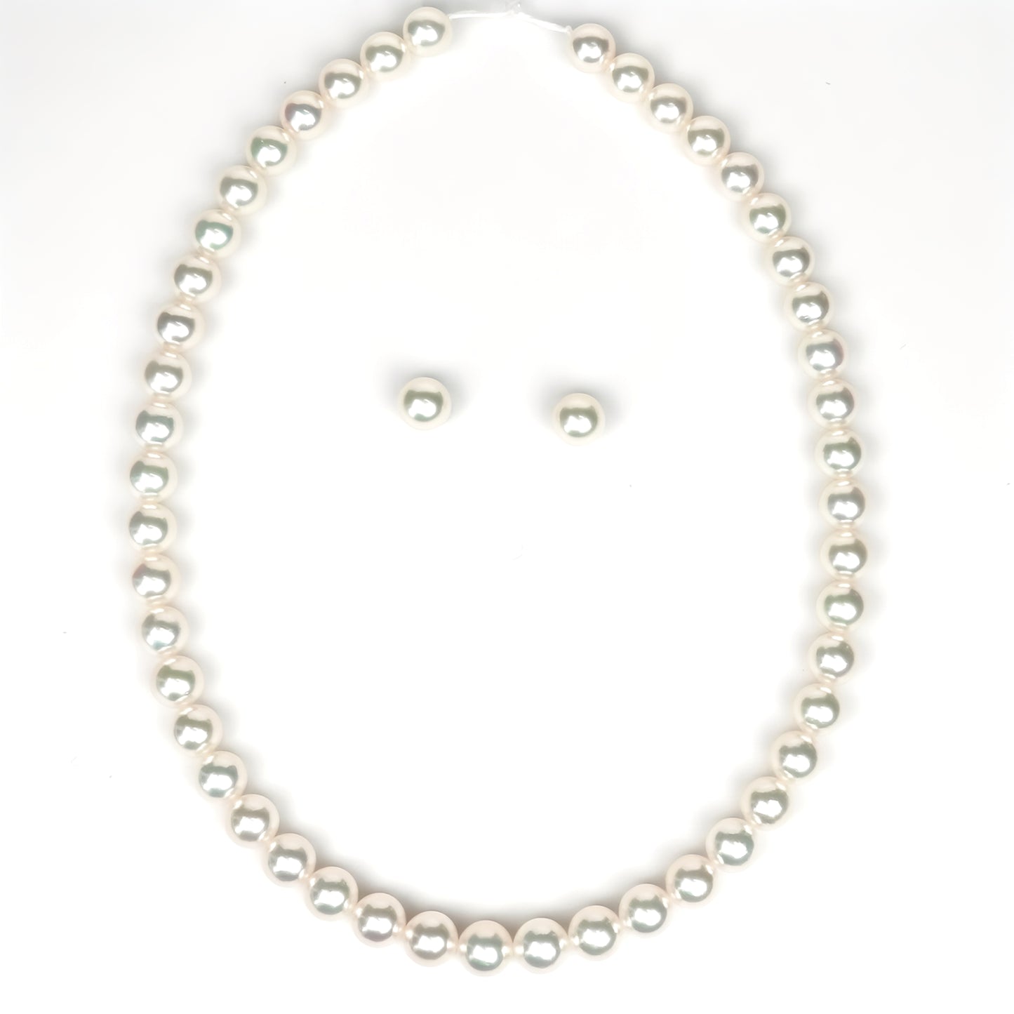 【オーロラ花珠】真珠ネックレス＋ピアス（イヤリング）セット（8.5〜9.0mm） シルバーホワイト系の落ち着きのある上品な色です。【真珠科学研究所花珠鑑別鑑定書付】 PNE85-花珠-SS-XXX731