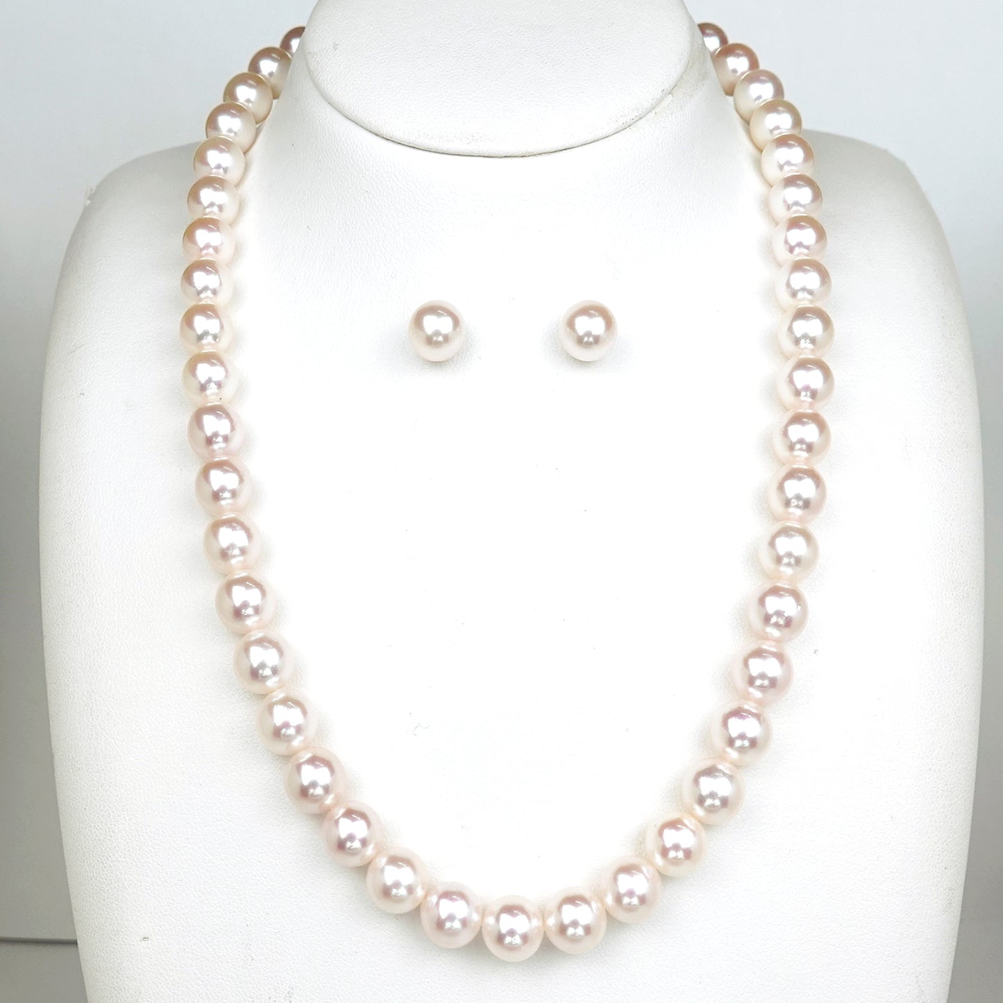 真珠ネックレス＋イヤリング（ピアス）セット-8.5〜9.0mm 花珠に引けを取らないピンク系の色・照りのキレイな真珠 PNE85-OK18072707