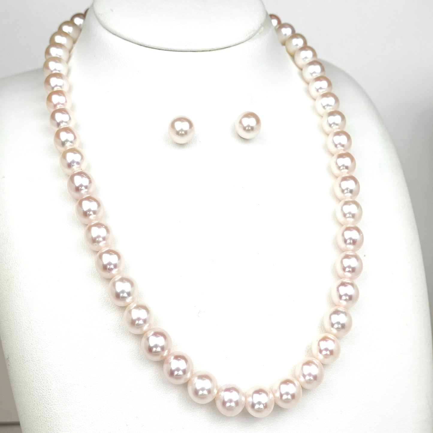 真珠ネックレス＋イヤリング（ピアス）セット-8.5〜9.0mm 花珠に引けを取らない色・照りが美しい真珠 PNE85-OK18072707