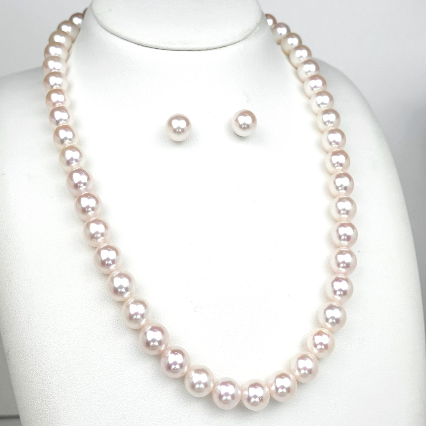 真珠ネックレス＋イヤリング（ピアス）セット-8.5〜9.0mm 花珠に引けを取らないピンク系の色・照りのキレイな真珠 PNE85-OK18072707