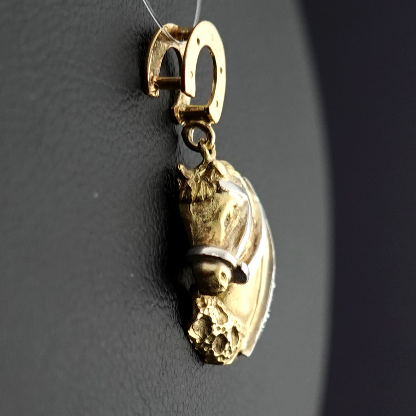 K18/Pt.900ペンダントトップ 人気の馬のモチィーフ、ダイヤモンド入 PH-K18/Pt-UMA-D3