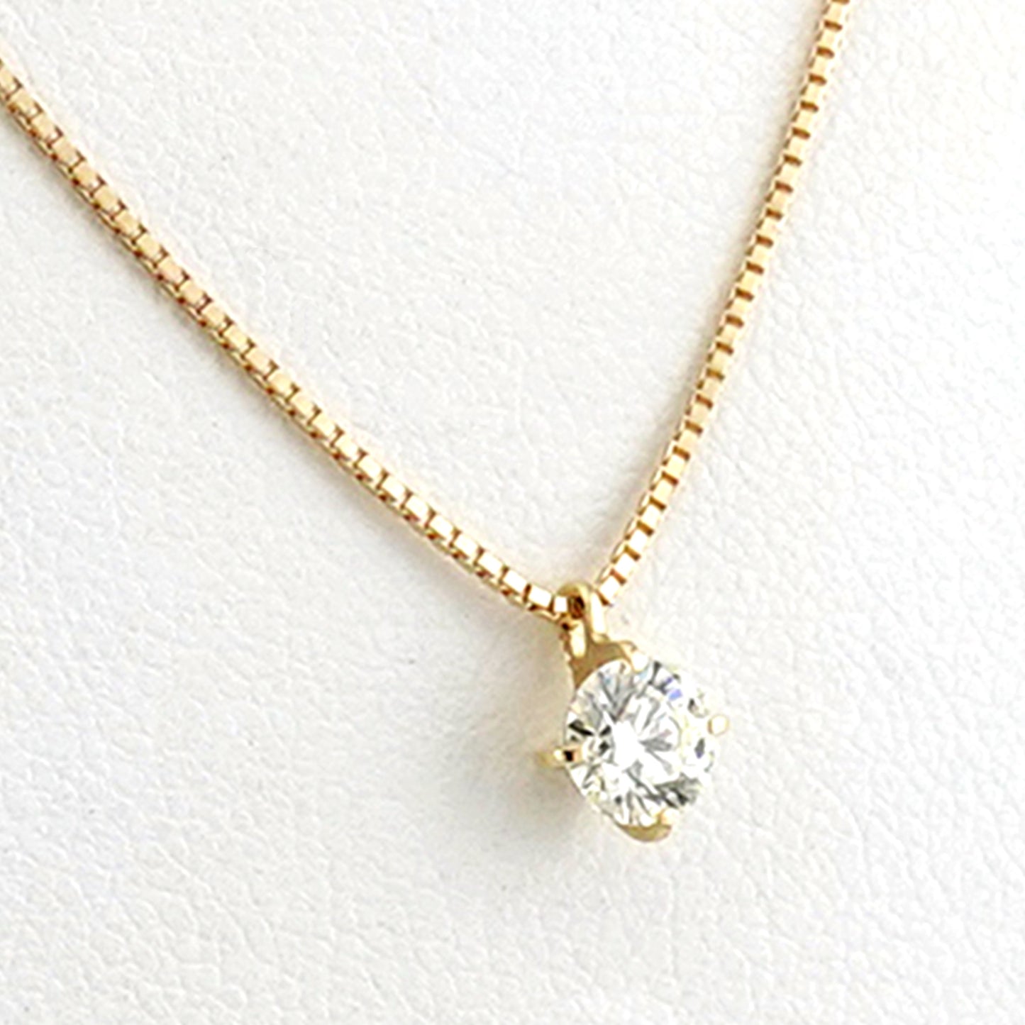 ダイヤモンドペンダント 最高のカットH&C、裏側から「ハート」が確認できるデザイン PND4-K18-0.32,VLY,VS1,EX,HC