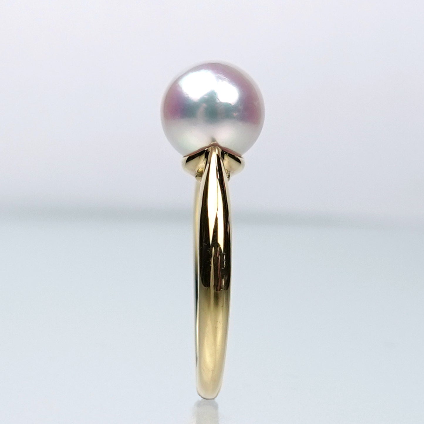 パールリング ピンク系の最高の色・照りの真珠（花珠クラス）を使ったシンプルで上品なデザインの指輪 RP-H-8.0mm-K18YG