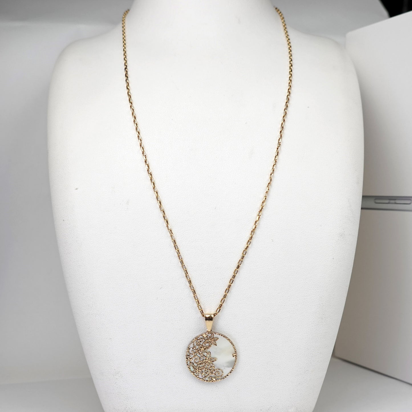 白蝶貝ペンダント K18YG/K18WGのリバーシブルペンダントトップ PNSC-K18YG/K18WG-OZ24093003