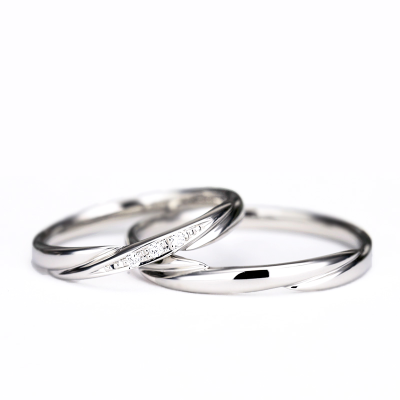 プラチナ製結婚指輪ペア 人気デザインのお手頃なリング MpTRM075-076-Pt900