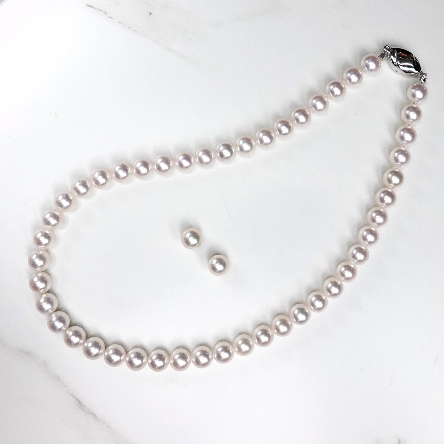 【最高品質/オーロラ花珠】真珠ネックレス＋ピアス（イヤリング）セット-8.5〜9.0mm 真珠科学研究所|花珠鑑別鑑定書付 PNE85-花珠-SS-…577