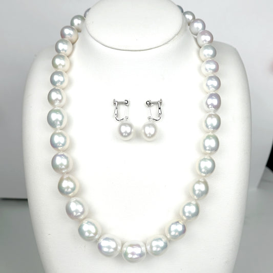 淡水真珠ネックレス＋イヤリングセット10〜13.5mm 高品質白蝶真珠に引けを取らないシルバーホワイト系の照りの良いキレイな真珠 PNE-FW-10-13.5