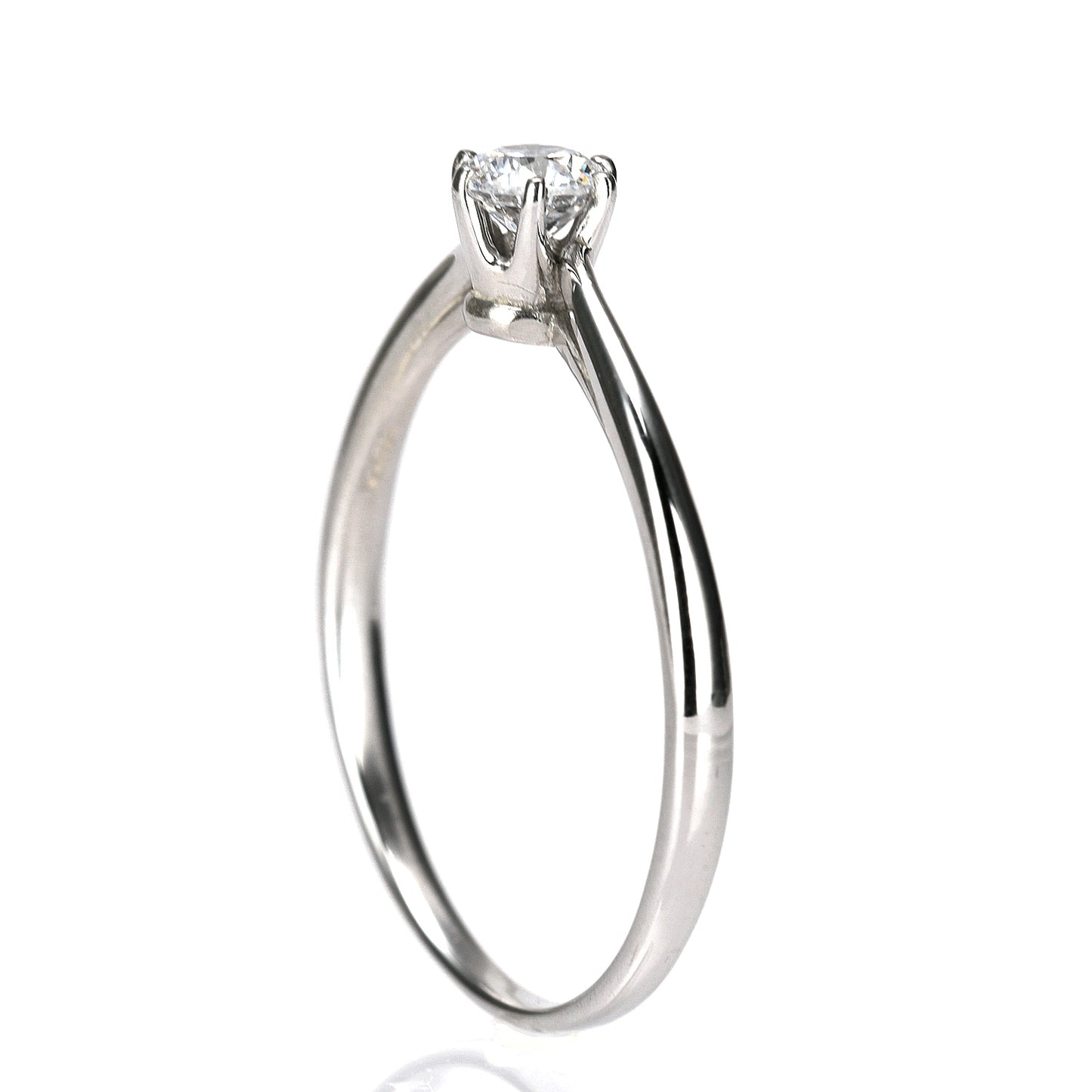 婚約指輪 上品な緩やかなウェーブデザインのハードプラチナリング EHa04-0.18ct,G,SI2,G-Pt900H