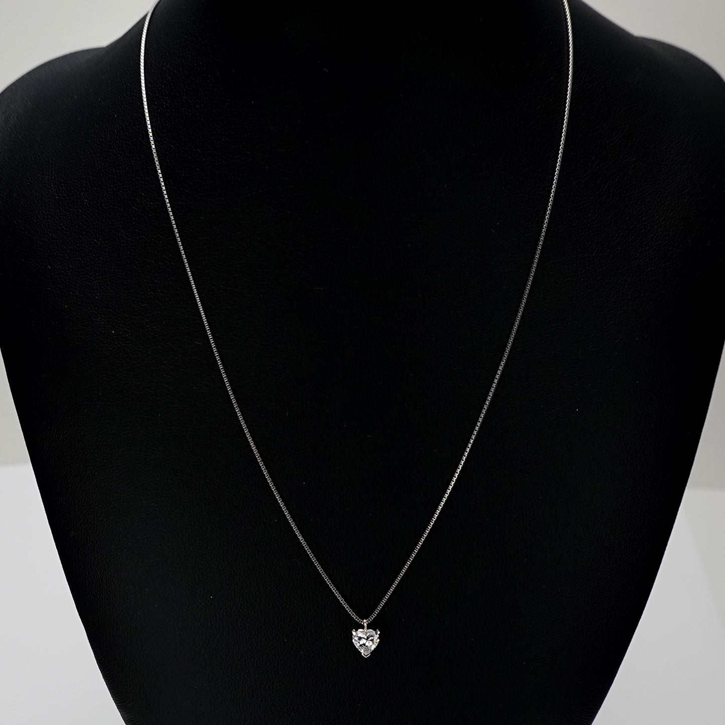 ダイヤモンドペンダント ハート型のブリリアントカットダイヤモンド プラチナ PND-0.508ct,E,I1,HS