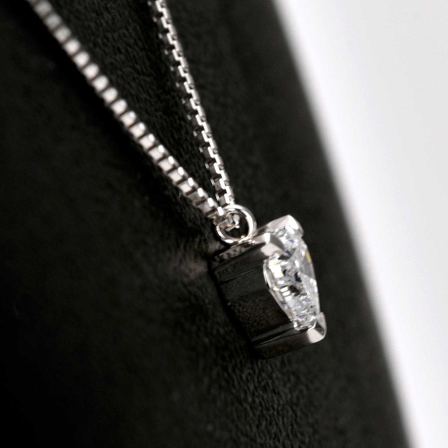 ダイヤモンドペンダント ハート型のブリリアントカットダイヤモンド プラチナ PND-0.508ct,E,I1,HS