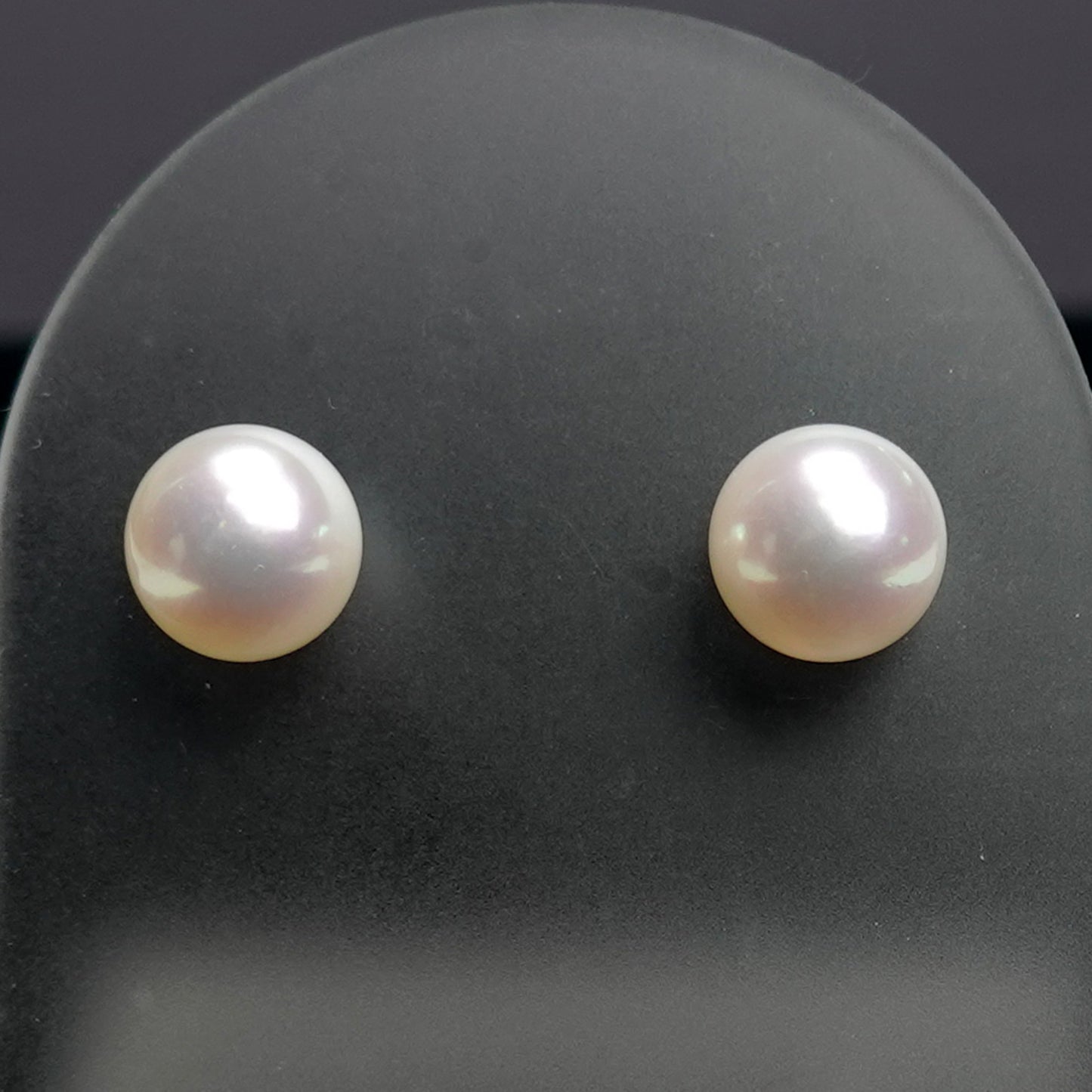パールピアス  色照りの良いピンク系のキレイな真珠 PE-Pa-8.1mm-Pt900-Sa26051701