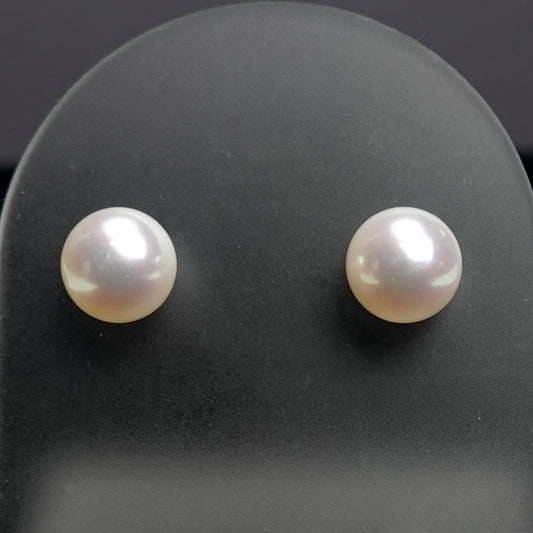パールピアス  色照りの良いピンク系のキレイな真珠 PE-Pa-8.1mm-Pt900-Sa26051701